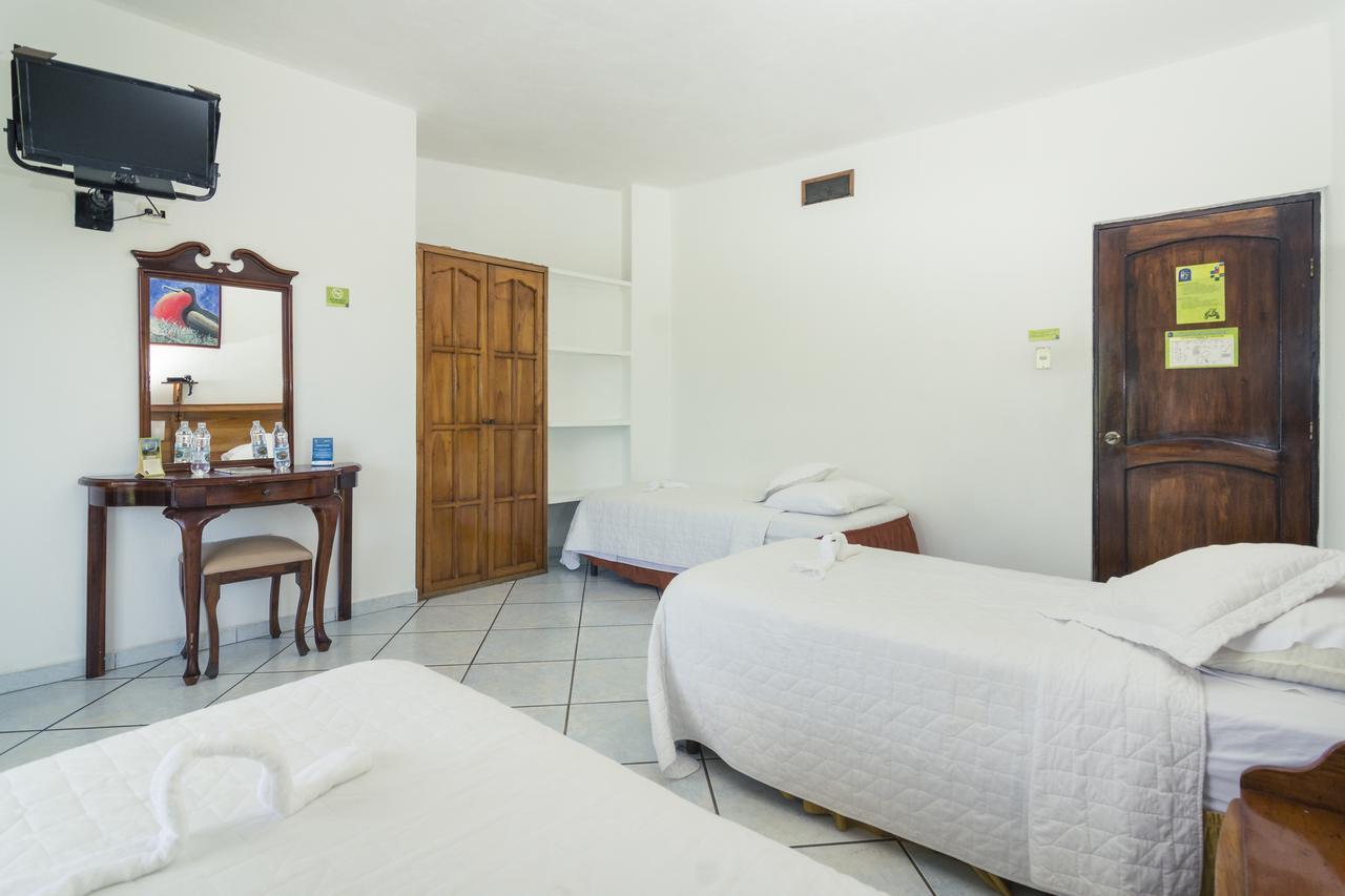Grand Hotel Lobo De Mar Puerto Ayora  Eksteriør bilde