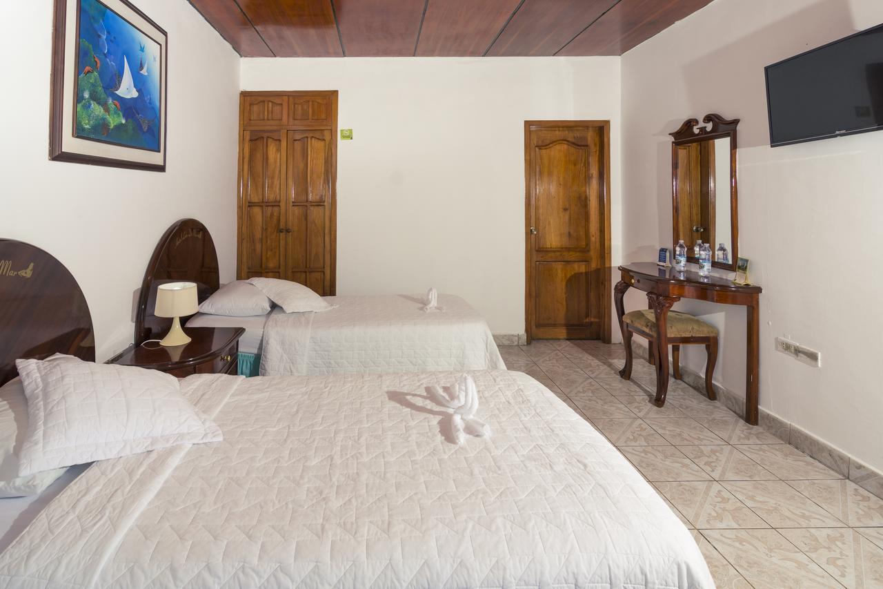 Grand Hotel Lobo De Mar Puerto Ayora  Eksteriør bilde